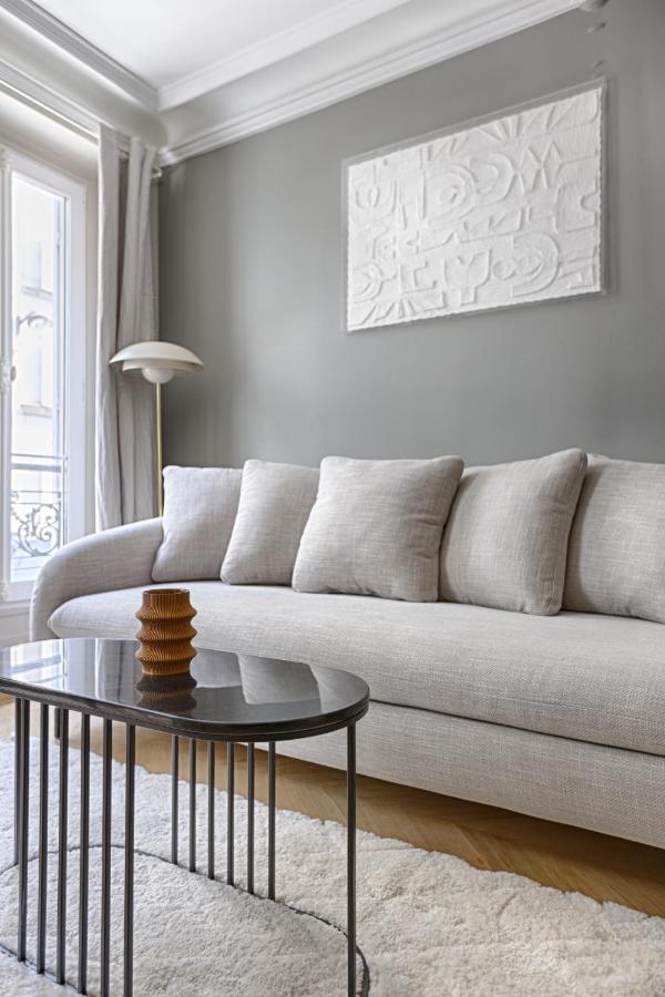 Unique Luxury Parisian Flat 2Br/6P -Champs Elysees エクステリア 写真