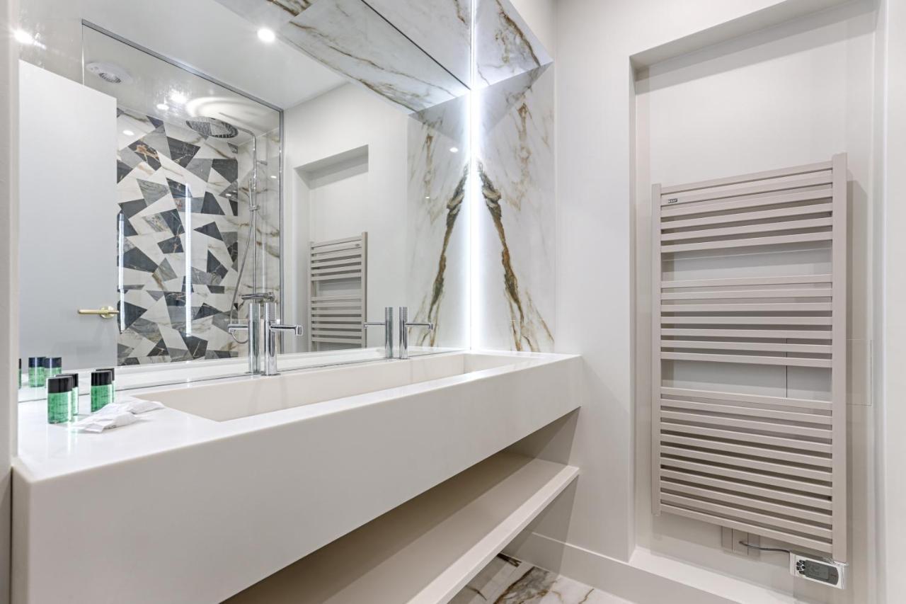 Unique Luxury Parisian Flat 2Br/6P -Champs Elysees エクステリア 写真